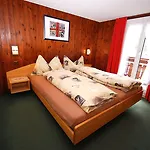 Alpenruh Apartamento